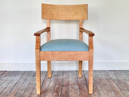 Ricardo Arm Chair in Tiger Maple